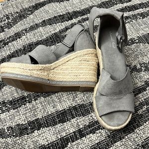 Universal Tread Wedges